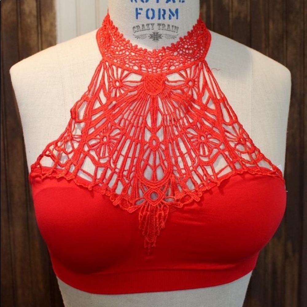 Trendy Bralettes